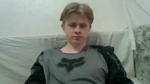 Snapshot of cosm2312 chatting on 18, 6, 2026 Andrew online show from 18, 6, 2026