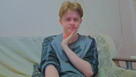 Snapshot of cosm2312 chatting on 30, 6, 2026 Andrew online show from 30, 6, 2026