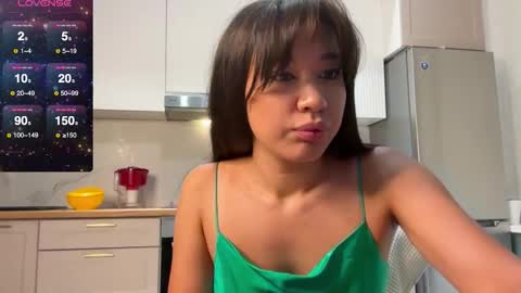 Snapshot of cosmo_pussy chatting on 21, 9, 2025 Lina online show from 21, 9, 2025