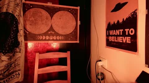 Snapshot of cosmonudes chatting on 25, 2, 2025 Barry online show from 25, 2, 2025