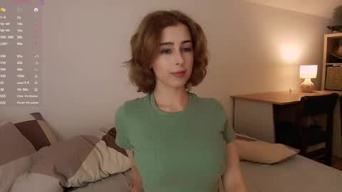 Snapshot of cosmos_baby chatting on 8, 6, 2026 Luna online show from 8, 6, 2026