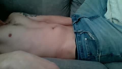 Kylenaughtybi89 online show from 4, 2, 2026