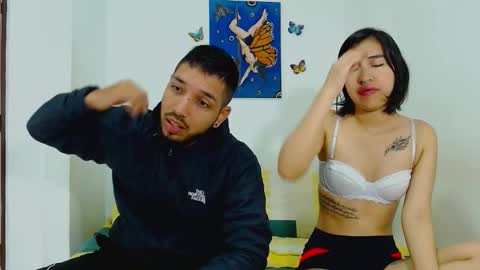 Snapshot of couplehotxxx66 chatting on 12, 10, 2025 couplehotxxx66 online show from 12, 10, 2025
