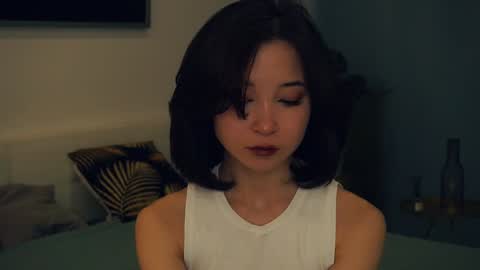 Yui online show from 8, 2, 2025