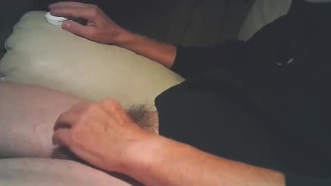 Snapshot of cplmature87 chatting on 3, 12, 2024 cplmature87 online show from 3, 12, 2024