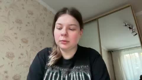 Elise online show from 26, 9, 2025