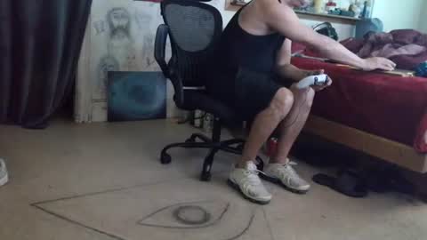 Snapshot of crazy4feetmanic chatting on 27, 6, 2026 drbucknaked online show from 27, 6, 2026