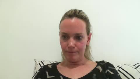 Snapshot of crazyanny chatting on 28, 12, 2024 Anny online show from 28, 12, 2024