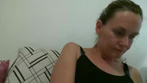 Snapshot of crazyanny chatting on 4, 3, 2025 Anny online show from 4, 3, 2025