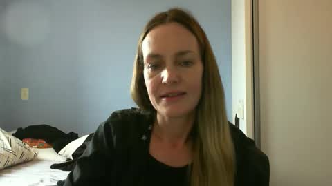Snapshot of crazyanny chatting on 1, 10, 2025 Anny online show from 1, 10, 2025