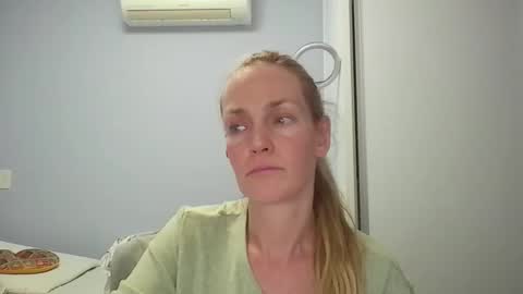 Anny online show from 23, 2, 2026