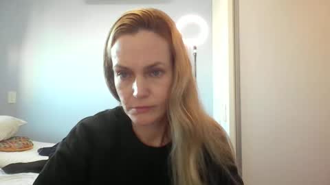 Snapshot of crazyanny chatting on 5, 6, 2026 Anny online show from 5, 6, 2026