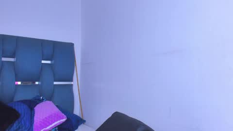 Snapshot of crazybaby_squirt chatting on 19, 5, 2026 crazybaby_squirt online show from 19, 5, 2026