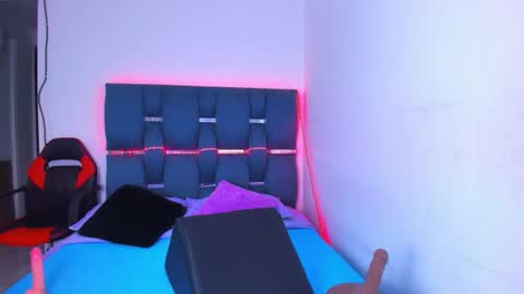 Snapshot of crazybaby_squirt chatting on 21, 6, 2026 crazybaby_squirt online show from 21, 6, 2026