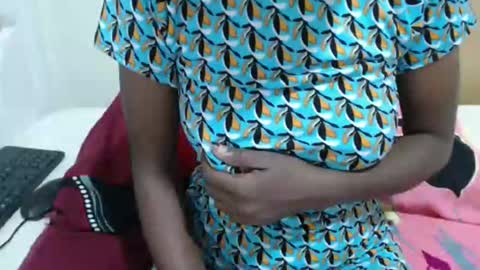 Ebonie online show from 15, 10, 2025