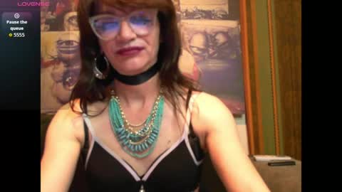 CrazyJuny online show from 17, 4, 2026