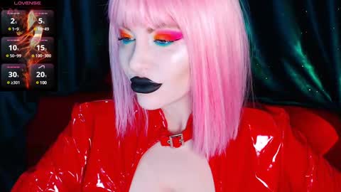Snapshot of crazypinkyball chatting on 19, 12, 2024 Roxy online show from 19, 12, 2024