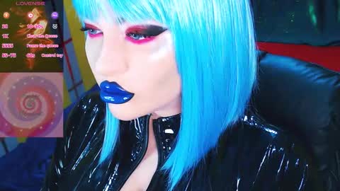 Snapshot of crazypinkyball chatting on 18, 12, 2025 Roxy online show from 18, 12, 2025