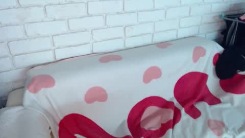 Crazyy Girl  online show from 15, 3, 2026