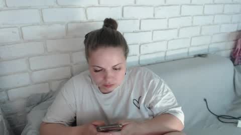 Crazyy Girl  online show from 3, 5, 2026