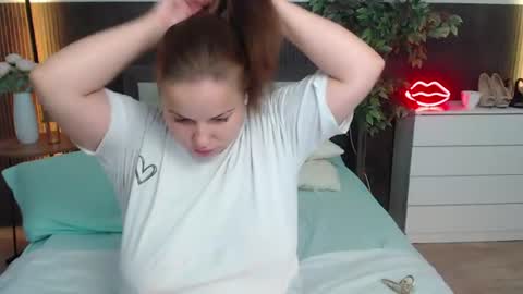 Crazyy Girl  online show from 28, 7, 2026