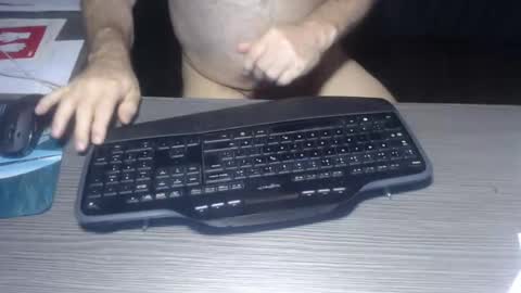 Creamormilk online show from 22, 10, 2025