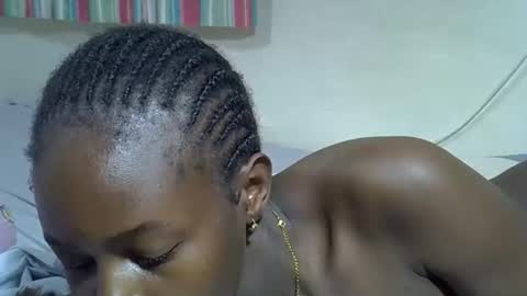 creamy_pussie online show from 21, 3, 2026