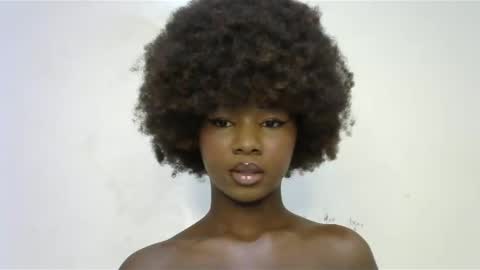 queen online show from 18, 1, 2025