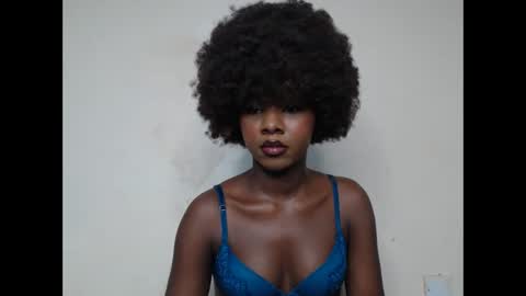 queen online show from 5, 3, 2025