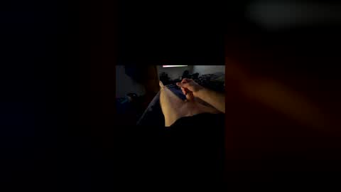 Snapshot of creamyblaster chatting on 28, 11, 2025 creamyblaster online show from 28, 11, 2025