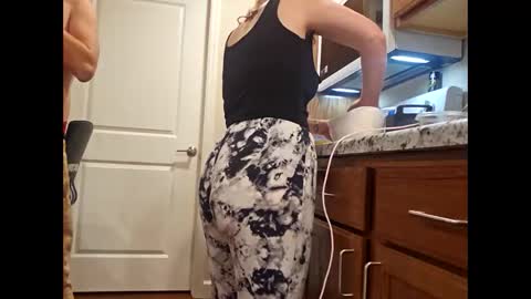 creamymilf11 online show from 2, 12, 2025