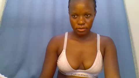 Snapshot of creamypussy15 chatting on 27, 2, 2026 MARY online show from 27, 2, 2026