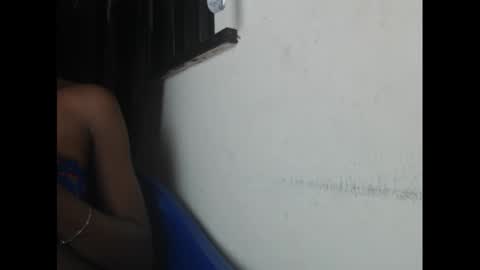 Snapshot of creamyxmuffin chatting on 6, 3, 2025 creamyxmuffin online show from 6, 3, 2025