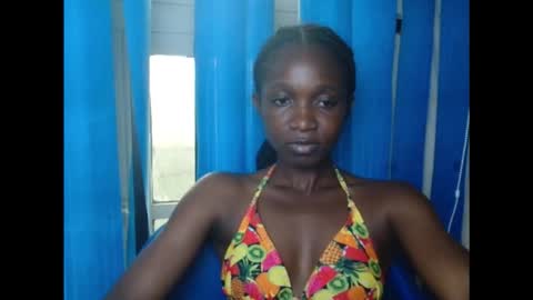 Snapshot of creamyxsugar chatting on 16, 9, 2025 creamyxsugar online show from 16, 9, 2025