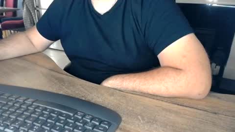 CrestedTen online show from 1, 7, 2026