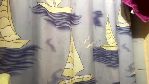 Snapshot of cris2428 chatting on 8, 1, 2025 cris2428 online show from 8, 1, 2025