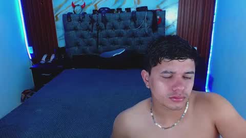 CRISANDMERY online show from 20, 2, 2026