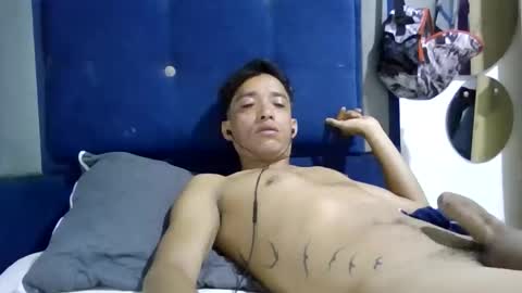 crisespitia25 online show from 19, 4, 2026