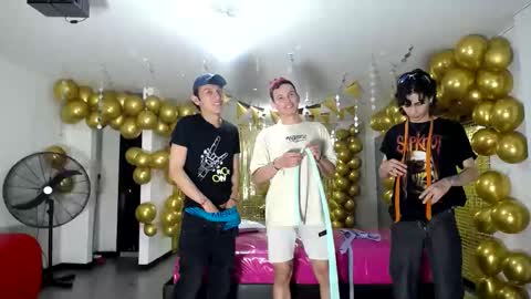 crismens online show from 23, 12, 2024