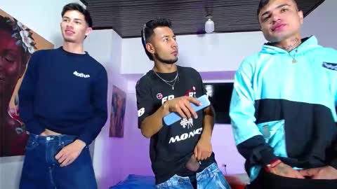 crismens online show from 17, 10, 2025