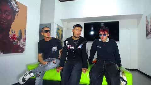 crismens online show from 24, 10, 2025