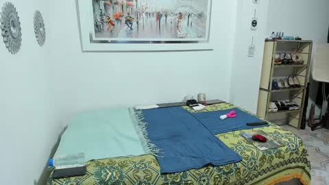 Snapshot of cristal_18xxx chatting on 9, 1, 2025 Cristal online show from 9, 1, 2025