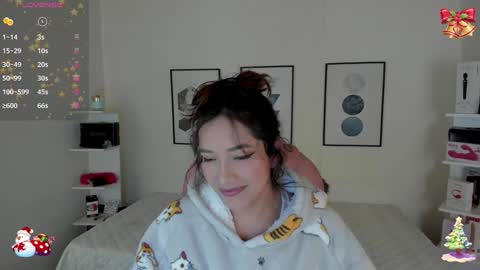 Snapshot of cristal__hot_1 chatting on 10, 12, 2024 Cristal online show from 10, 12, 2024