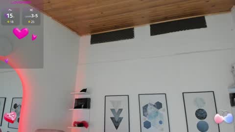 Snapshot of cristal__hot_1 chatting on 7, 2, 2025 Cristal online show from 7, 2, 2025