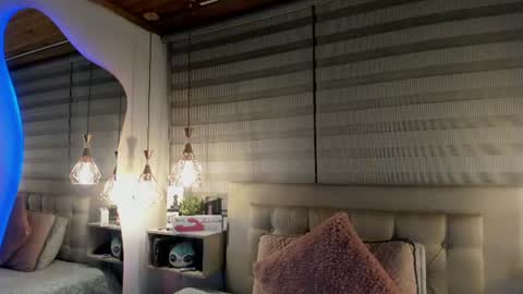 Snapshot of cristal__hot_1 chatting on 10, 7, 2026 Cristal online show from 10, 7, 2026