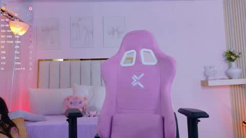 Cristal  online show from 24, 10, 2025