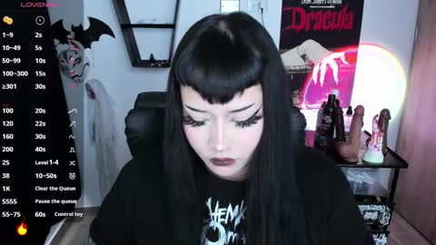 Snapshot of cristal_kosh chatting on 24, 9, 2025 Cris online show from 24, 9, 2025