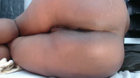 Snapshot of cristal_smith06 chatting on 13, 12, 2024 Hanna online show from 13, 12, 2024