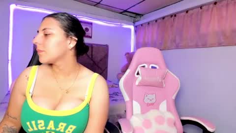 Snapshot of cristal_smith20 chatting on 29, 6, 2026 cristal_smith20 online show from 29, 6, 2026