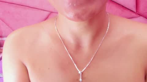 Snapshot of cristalhorny_69 chatting on 4, 1, 2025 Cristal online show from 4, 1, 2025
